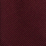 Burgundy Grenadine Tie Micro view of the  fina weave
