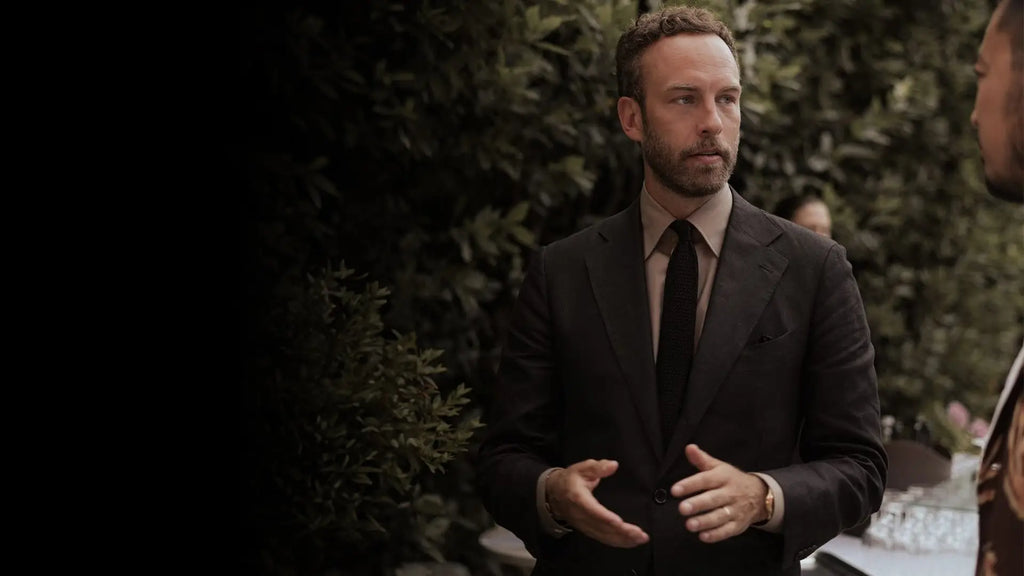 how to dress for evening networking events Coco