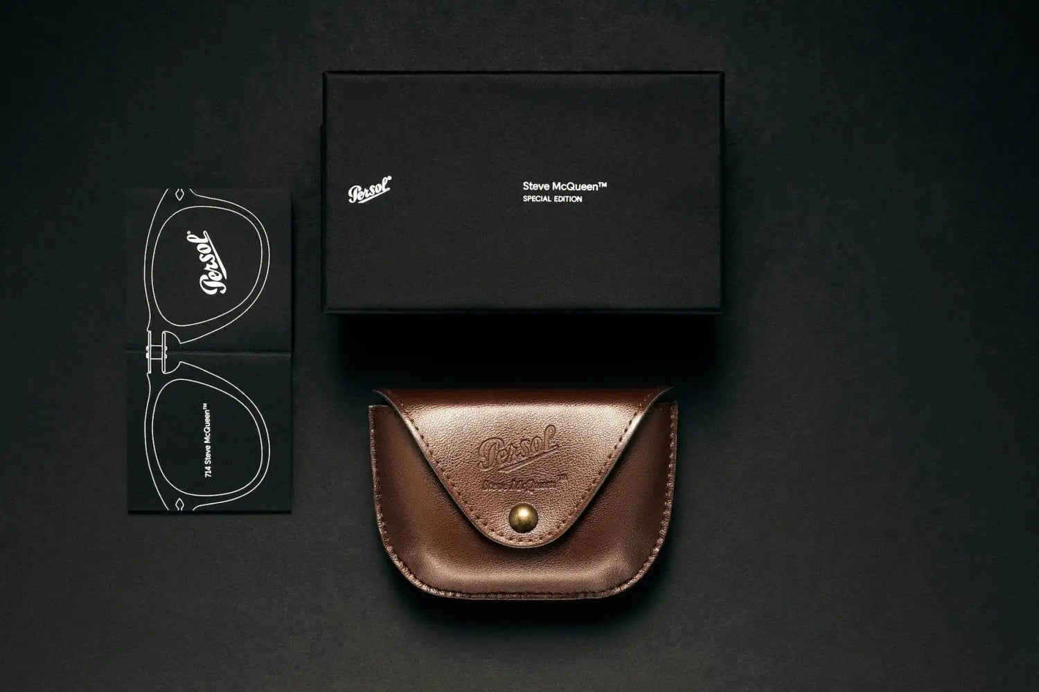 Gift Guide for Men with Timeless Style: 14 Gifts that Bring a Smile to Their Face