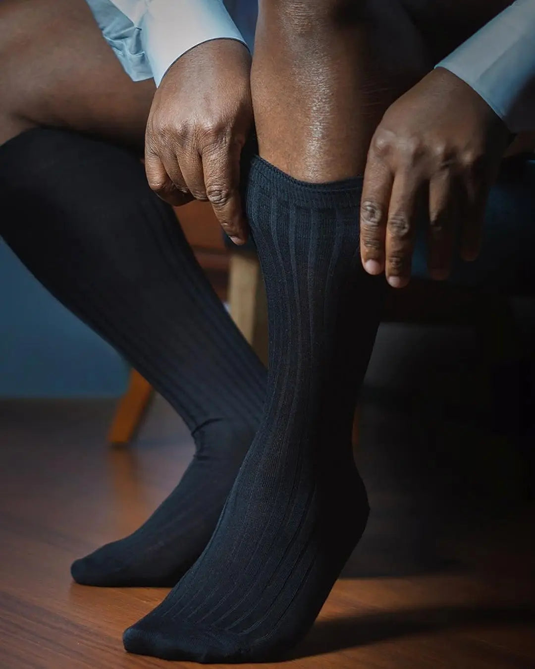 Gift Guide for Men with Timeless Style: 14 Gifts that Bring a Smile to Their Face