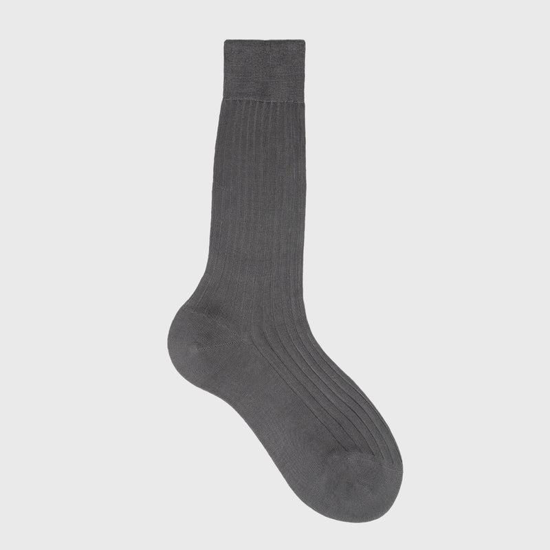 Solid Over-The-Calf Cotton/Silk Socks – Light Grey