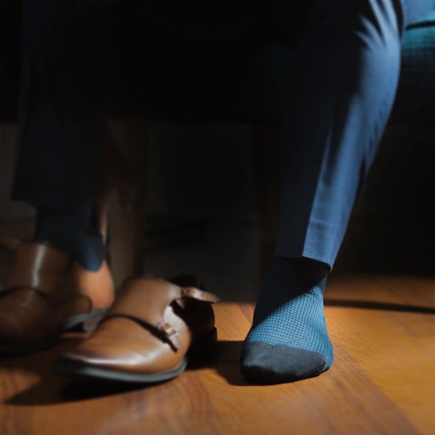 How to Spot Good Quality Dress Socks that Make You a Fox in Socks