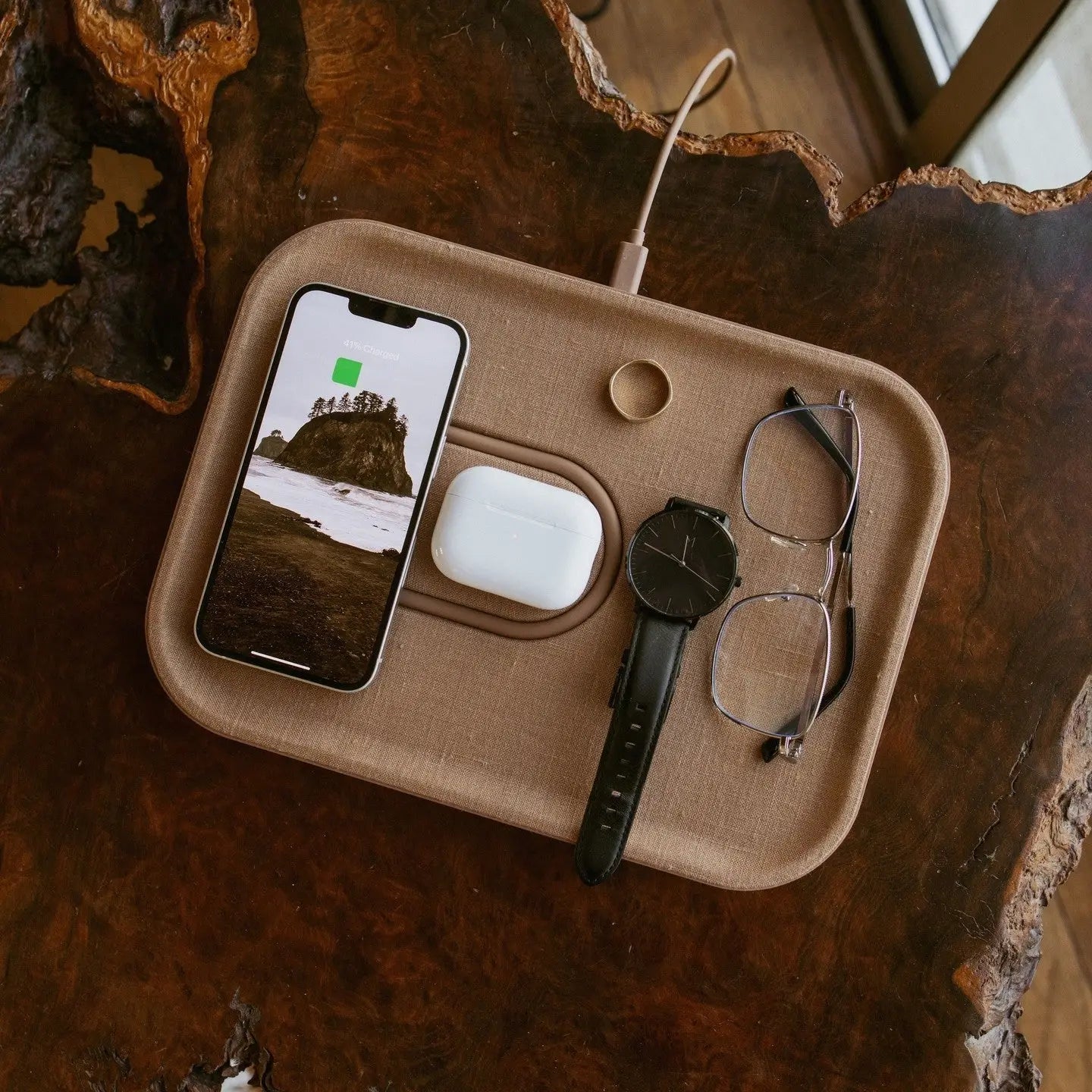 Gift Guide for Men with Timeless Style: 14 Gifts that Bring a Smile to Their Face