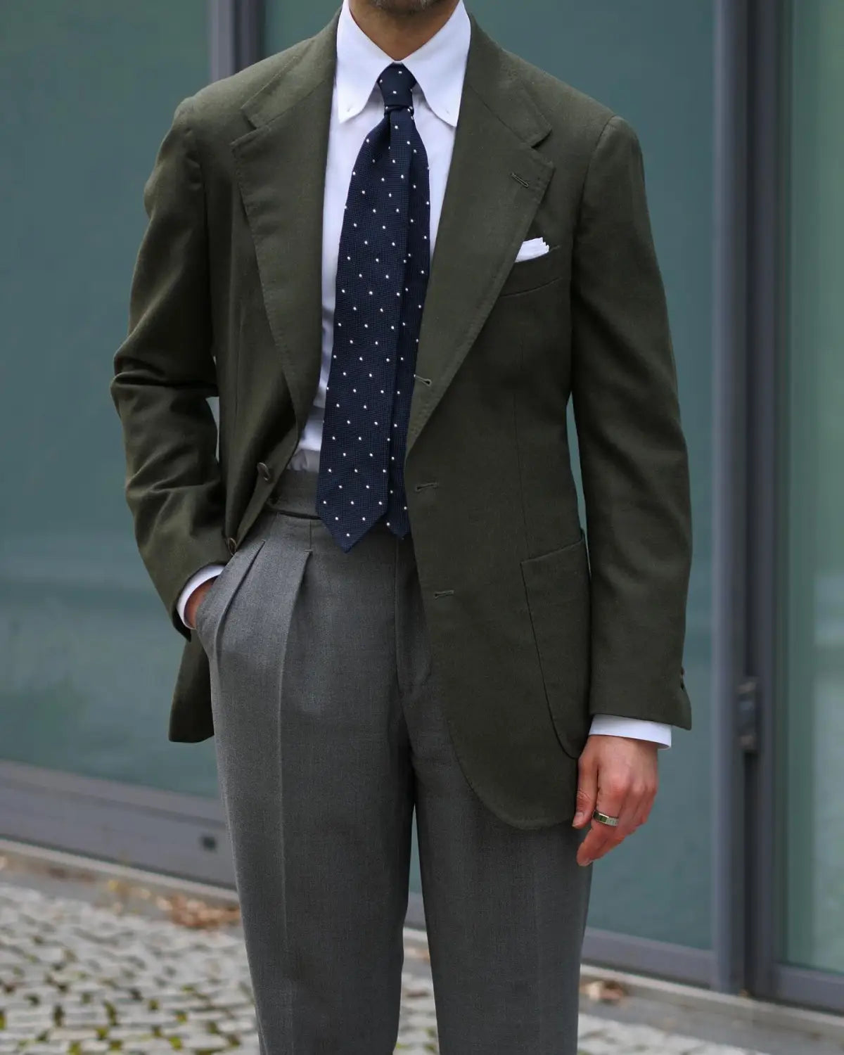 Face the World with Sprezzatura