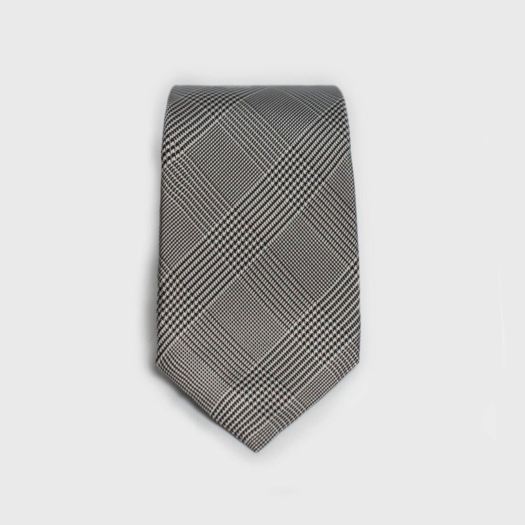 Black and white Glen plaid tie with a classic pattern, front view.