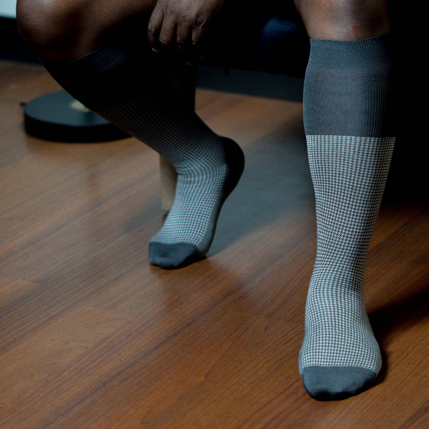 Men's Grey Houndstooth Dress Socks, Over-the-Calf